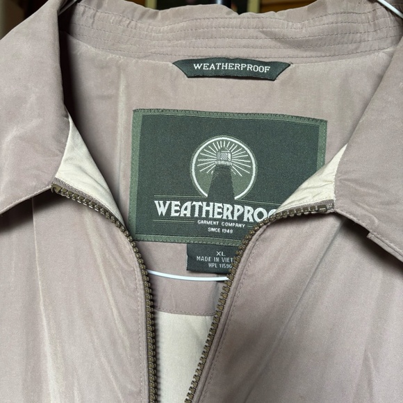 Men's Weatherproof Jackets - Picture 2 of 3